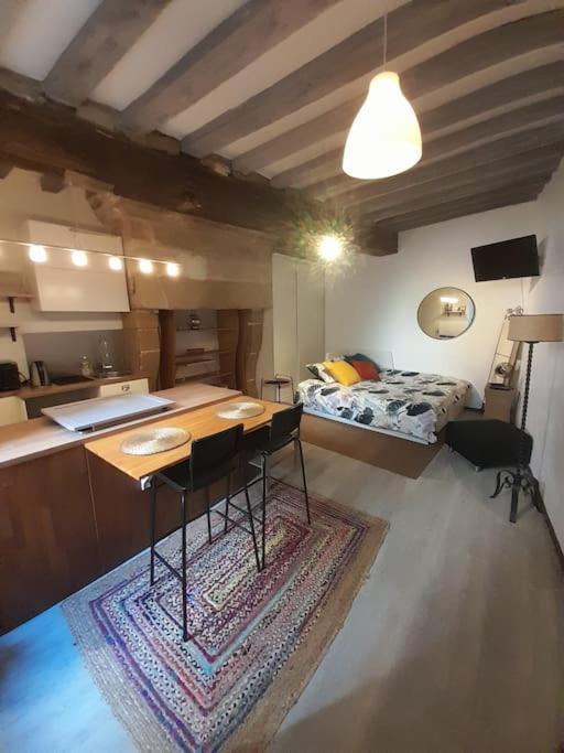 Le Coin Feydeau - Coeur De Ville - 2 Places - Cosy Nantes Exterior photo